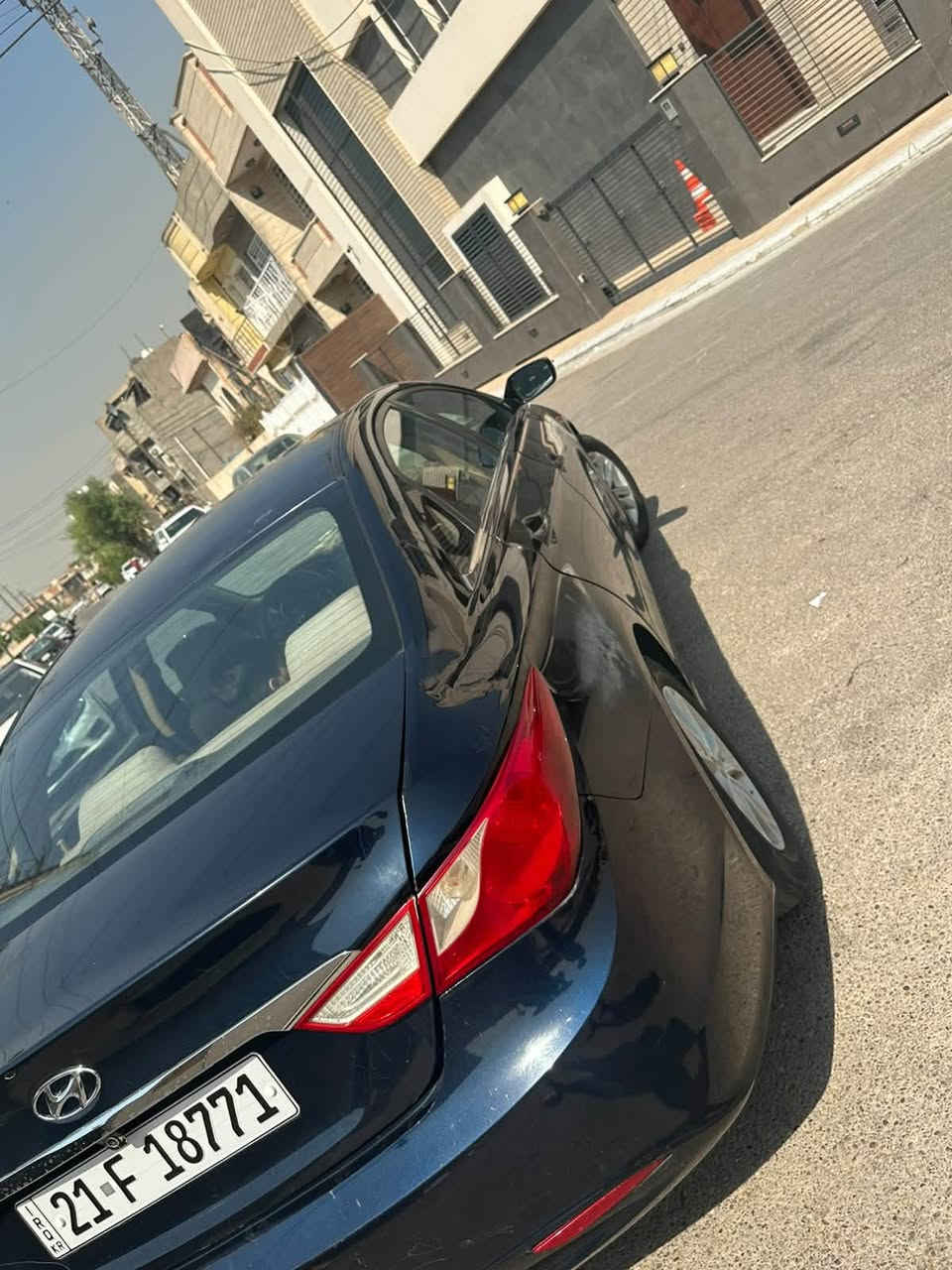 السلام عليكم للبيع سوناتا ٢٠١١ خليجي بيهة جاملغ خلفي صبغ بس ولباقي مكفول السعر ٩٥ وبيها مجال مكان بغداد السيدية الستفسار ٠***********
