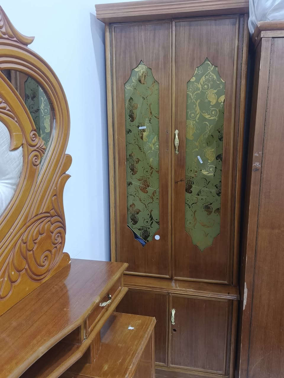 جربايه ام تاج وياها كوميديات وزايه للبيع سعر ٧٥
اي استفسار ***********
