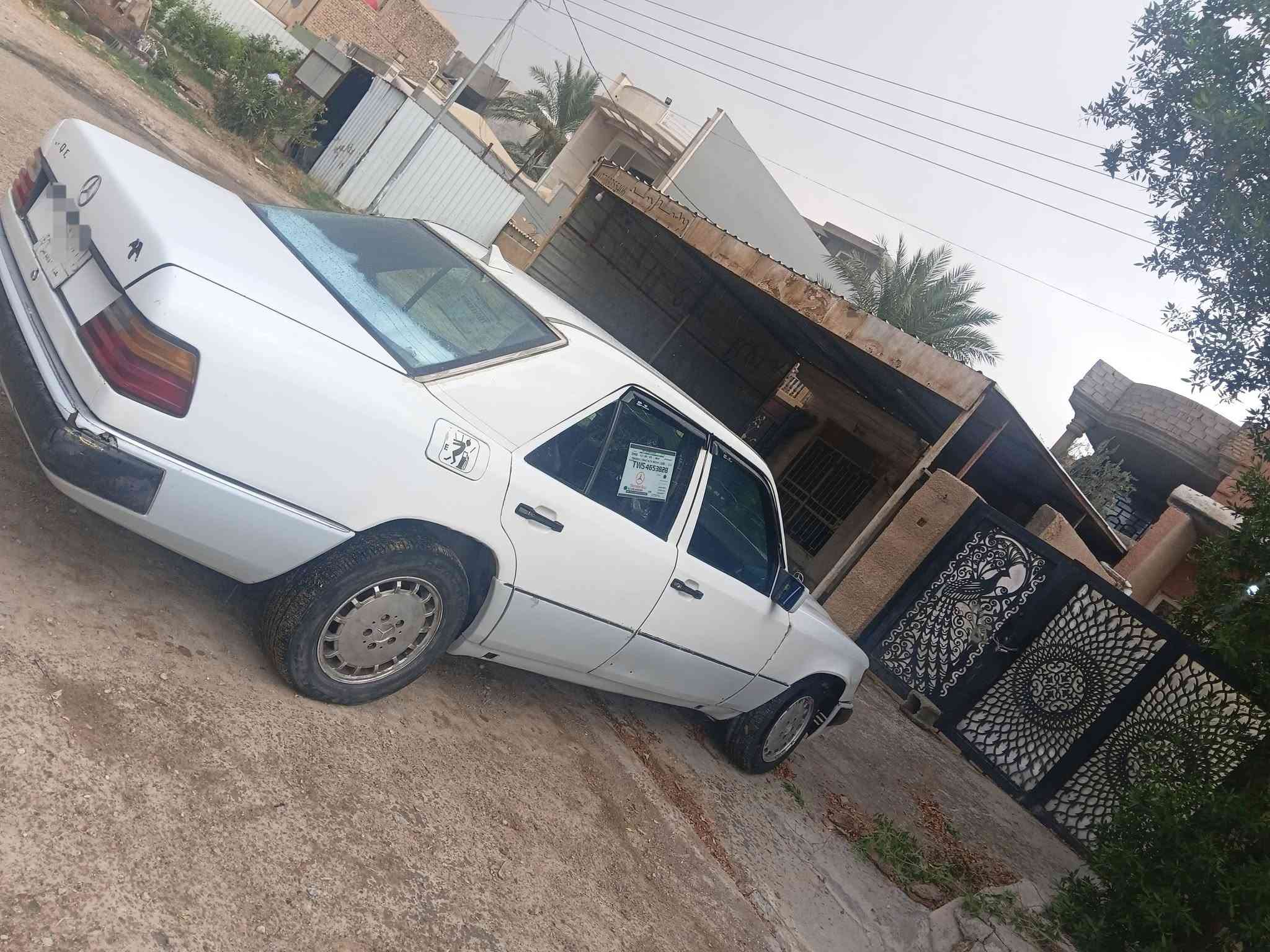مارسيدس ١٩٨٨ • مكينة ٢٥٠ • رقم بغداد