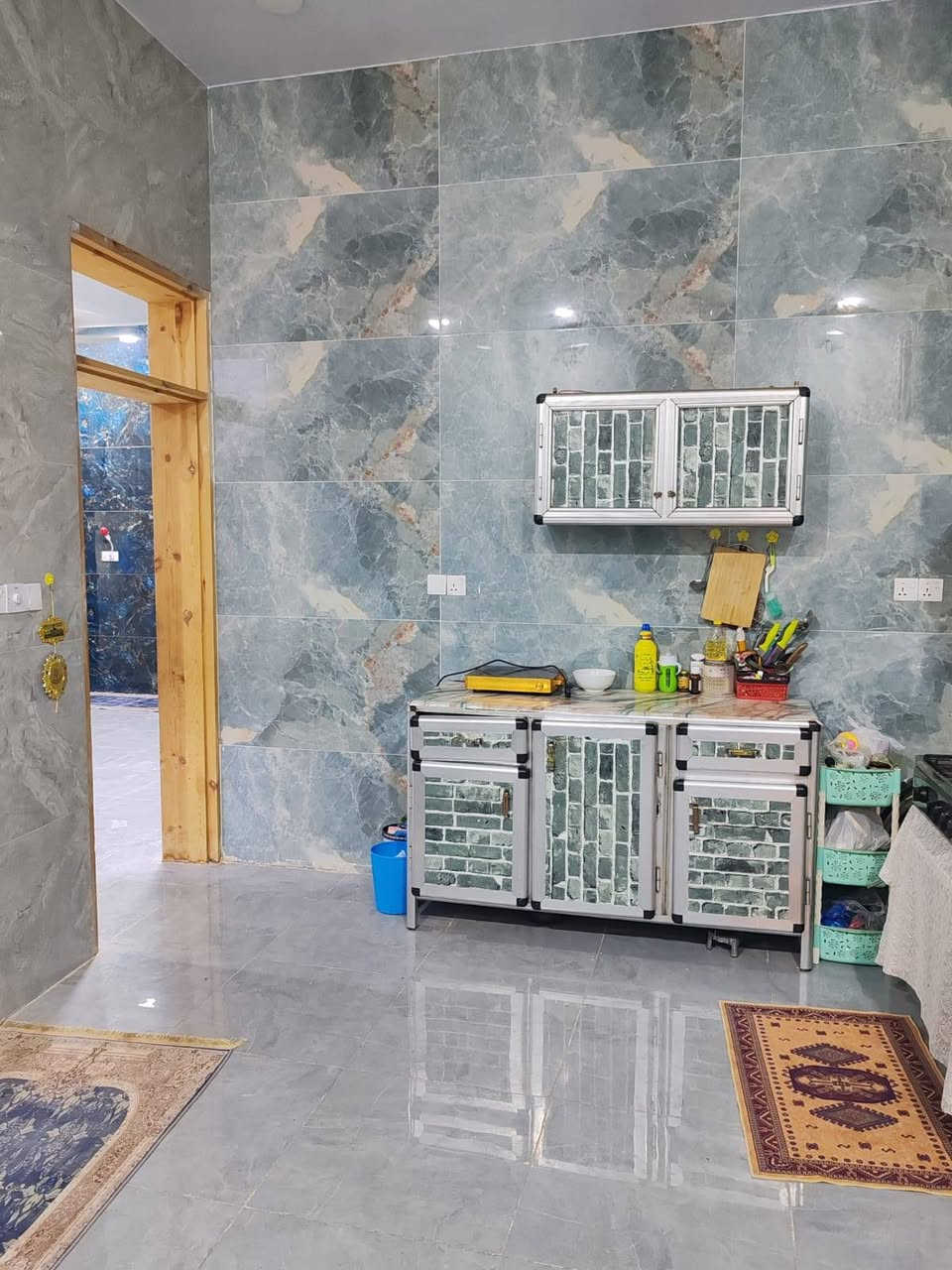 بيت للبيع مساحة ٢٠٠ متر يتكون من غرف عدد ٢ وصالة كبيرة واستقبال كبير ومطبخ وصحيات عدد ٢ مواصفات درجة اولى الواح هندي وارضية سوبر نانو بوليش كهربائيات بوري واسلاك الفنار السعودي ماء ومجاري درجة اولى الامل الشريف البناء طابوق السقف كونكريت مسلح العنوان شارع المعمل البراكية مقابل اسواق حسين الرماحي منطقة تبليط وماء وكهرباء باب البيت السعر ٨٢ مليون للاستفسار الاتصال على الارقام ***********
***********
بيت للبيع مساحة ٢٠٠ متر يتكون من غرف عدد ٢ وصالة كبيرة واستقبال كبير ومطبخ وصحيات عدد ٢ مواصفات درجة اولى الواح هندي وارضية سوبر نانو بوليش كهربائيات بوري واسلاك الفنار السعودي ماء ومجاري درجة اولى الامل الشريف البناء طابوق السقف كونكريت مسلح العنوان شارع المعمل البراكية مقابل اسواق حسين الرماحي منطقة تبليط وماء وكهرباء باب البيت السعر ٨٢ مليون للاستفسار الاتصال على الارقام ***********
