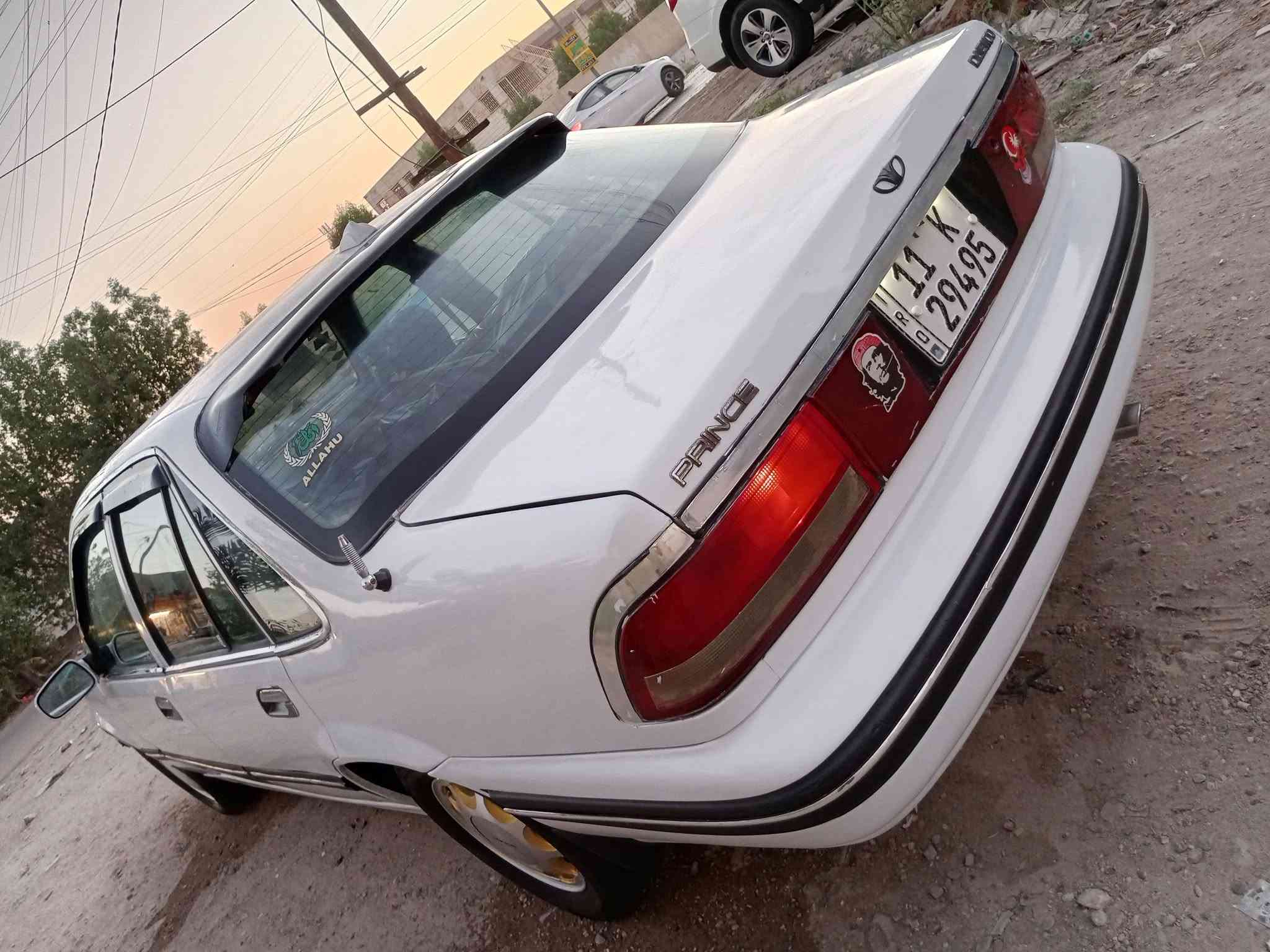 السلام وعليكم
دايو برنس موديل1995 :::
الون ابيض ..... 
رقم بغداد الدولي . مشروع
سنويه لل 31 وطني  ... تحويل ثاني يوم
تبريد شغال ثلج... 🥶🥶🥶🥶
كير وتماتيك...  
محرك مفتوح .....
كير ومحرك حاويه جدد مكفولات
ماشالله بيه نعومه فول  
ويل كب مجلي لونين 
تخم تاير....... باتري جديد
كهربائيات كله شغاله .... 
مشط ستيرن باور سلف داينمو راديتر كله جديد 
شرط لاضربه ولا طخه ولا كص ولا خياس فقط صبغ  بالفرن تعمير درجة اولى
صدر خلفي أمامي جديد 
غرفتها جديده ...دواخلها جدد بطاين جدد كشنات جدد دشبول جديد كاعيده جلد ارضيه جديده
السعر)( 38 ))بيها مجال ... بصيط حك الجيه 
اسف عل اطاله الشراي يتصل
***********
مكان سيارة بغداد
اني مكلف بالنشر اتصل ع الرقم فقط

