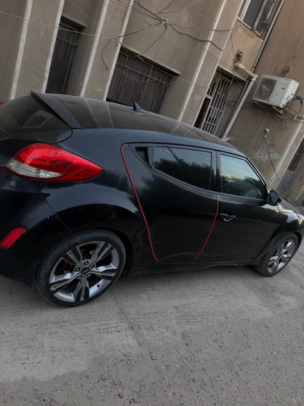 هونداي فولستر 2013
وارد خليجي 
سياره1/1 
محرك16 دوش
بيها كلير شبر باب السائق
ماشيه 154
السعر$82
***********
