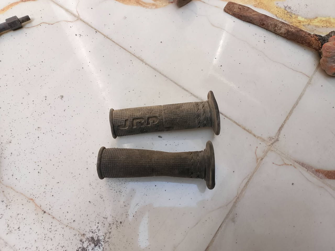 سوق الشيوخ • واتساب • قطع غيار