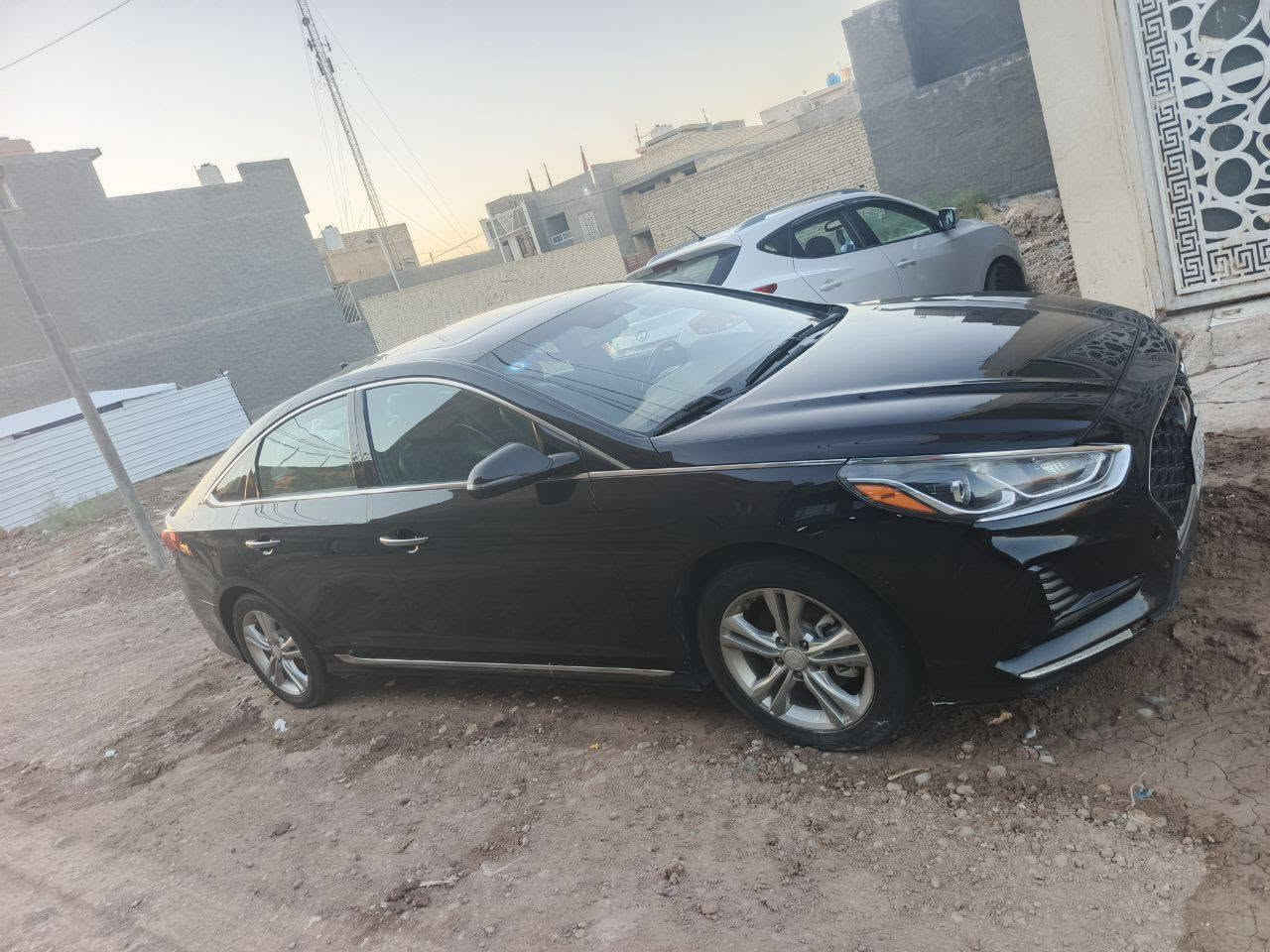 سوناته ٢٠١٨ للبيع رقم بغداد
١٥٠ وبيه مجال بسيط
‏‪***********‬‏ ( واتساب) 

‏‪***********‬‏ ( واتساب)
