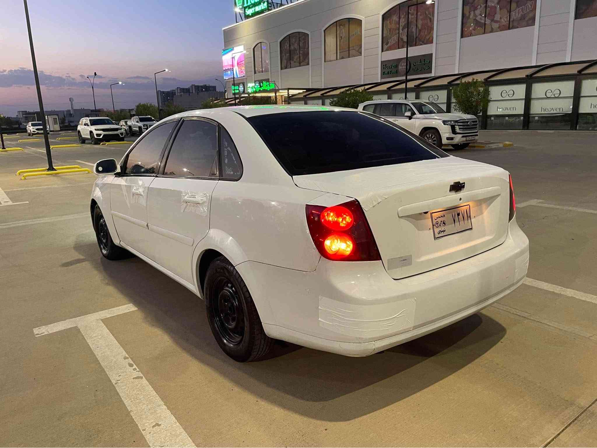 Optra qshtoka
موديل 2008
منفيست   و وكالة عامةى كامل لةكةلة
كير توماتيك عادى 
ئاوينة كارةبايى
چوار تايةيى نوى
شاشة ايباد و كاميرة
قفل مركزي كونترولى بيلاد
٢بارجة و نيوى سبوخ هةية بةبى دعم 
تبريد لةسةر سويج🥶❄️🌧️🌬️⛄️
كير و مكينة و كارةبايات بةشةرت
نرخى ٤٣ وةرةقةو مجال 
شوين هةولير
*********** أربيل, العراق
