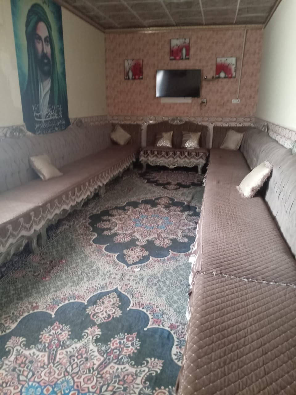 قنفات • للبيع