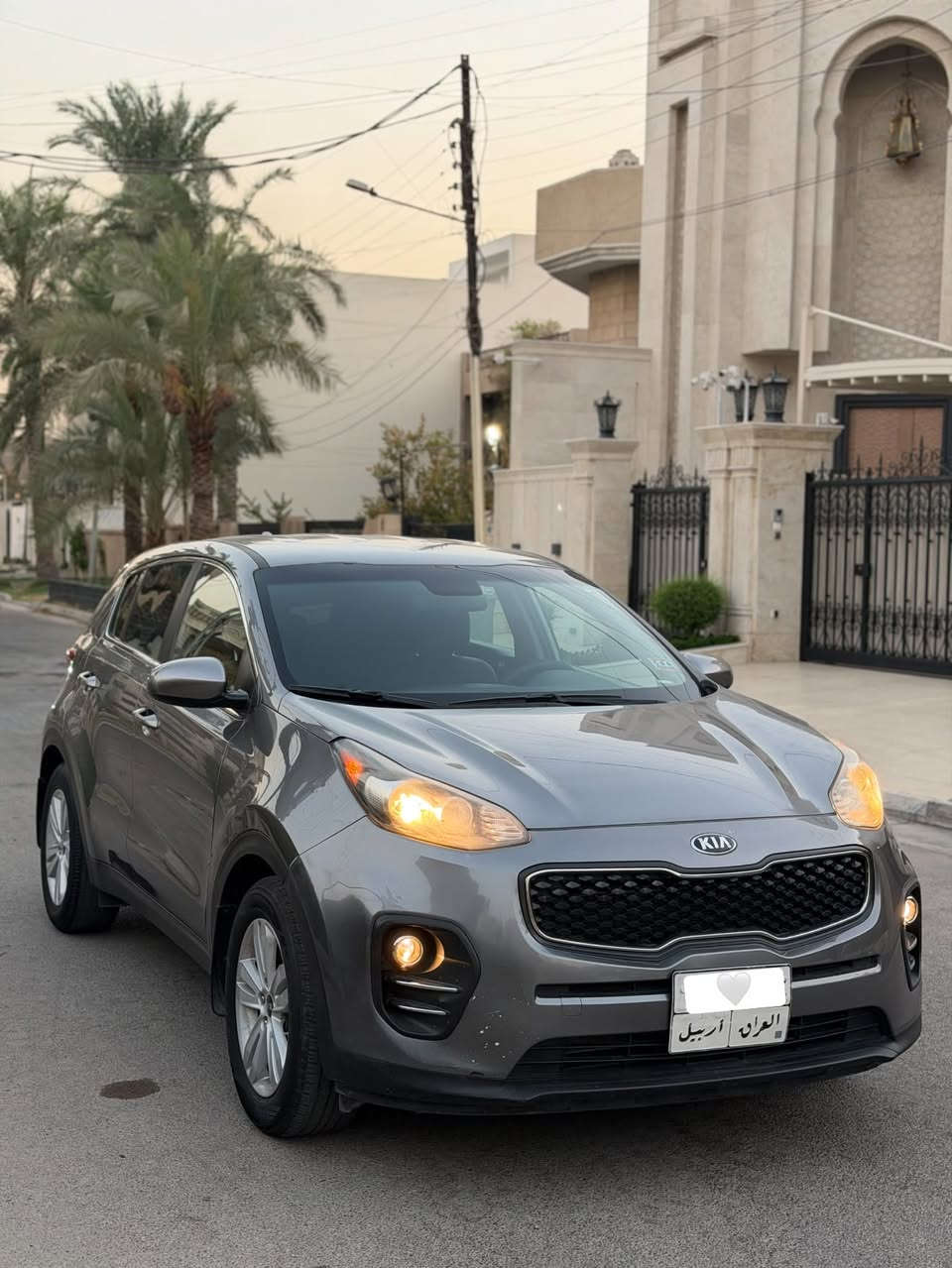 السلام عليكم 
سبورتج ٢٠١٩ 
وارد امريكي 
بيها صبغ جاملغات خلفية كلير 
بجم كبس بدون ايرباك 
كير ومحرك كفالة 
مواصفات
تحكمات ستيرن
كامرة خلفية
كشنات تدفئة 
محرك ٢٤٠٠ 
تبريد ثلج
رقم أربيل تحويل او وكالة 
السعر ١٣٢ ورقة 
العنوان بغداد حي العدل
الرقم ***********
