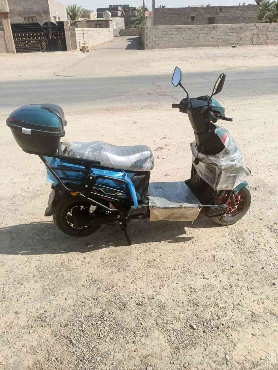 ماطور شحن للبيع شغال مابيه شي السعر 800وبيه مجال رقم الإتصال ***********
