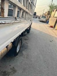 شاحنة • واتساب