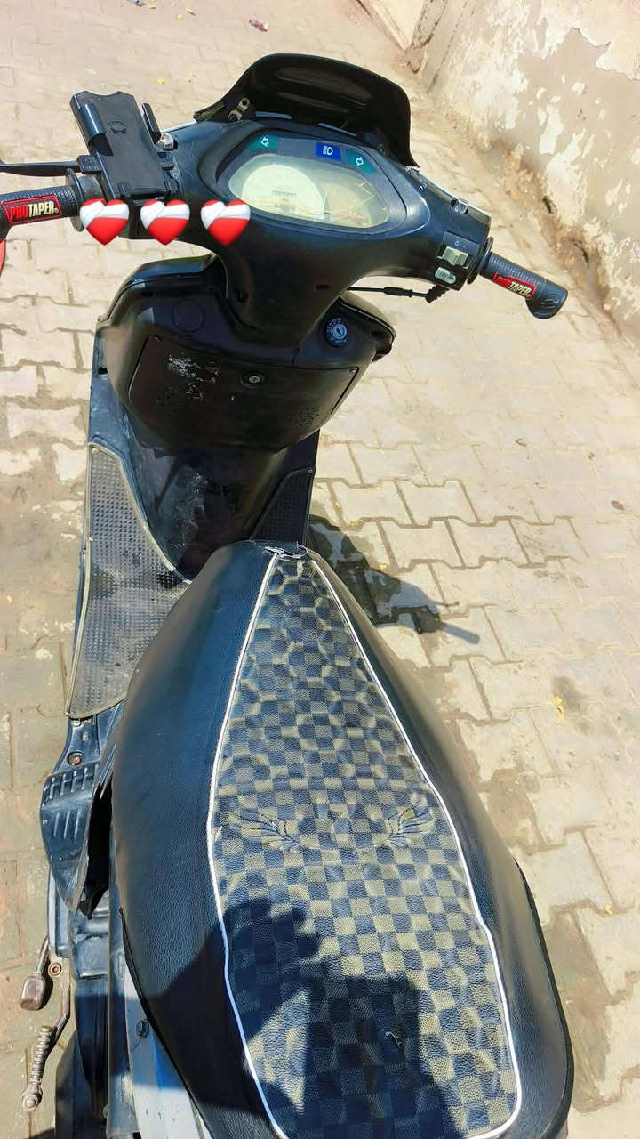 فراشة للبيع كامله كهربائيات سلف هندر دراجه نضيفه وكامله خير من الله ‏‪***********‬‏ هذا رقمي عارضهه 275وبيهه مجال
