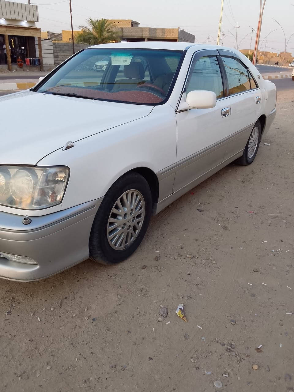 السلام عليكم ملكه اربع 4 دكم فول فتحه رادار كشنات كهرباء فول سيارة بيهة چاملق خلفي موجودة بل الانبار ***********
