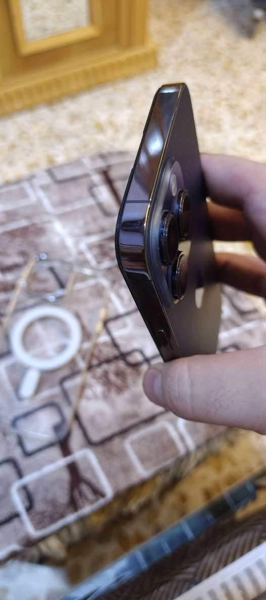 ايفون 14 برو ماكس • ٢٥٦ • بطارية ٩٨