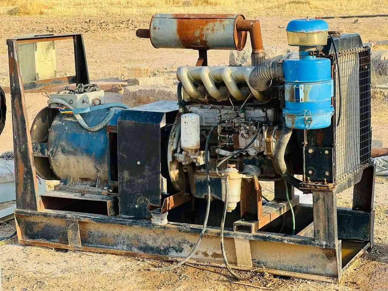 السلام عليكم ورحمة الله وبركاتة 
للبيع محرك دايو 4 بستم نظافه فول مشتغل موسم واحد توليد 40 KV ملف نحاس السعر 17$  المكان ناحية القراچ قرية شناوه  للاستفسار الاتصال على الارقام التاليه 
***********
***********
