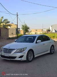 جنسيز • ٢٠١٣ • محرك ٣٨٠٠
