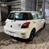 يارس ١٦٠٠ • ٢٠١١ • باتري جديد