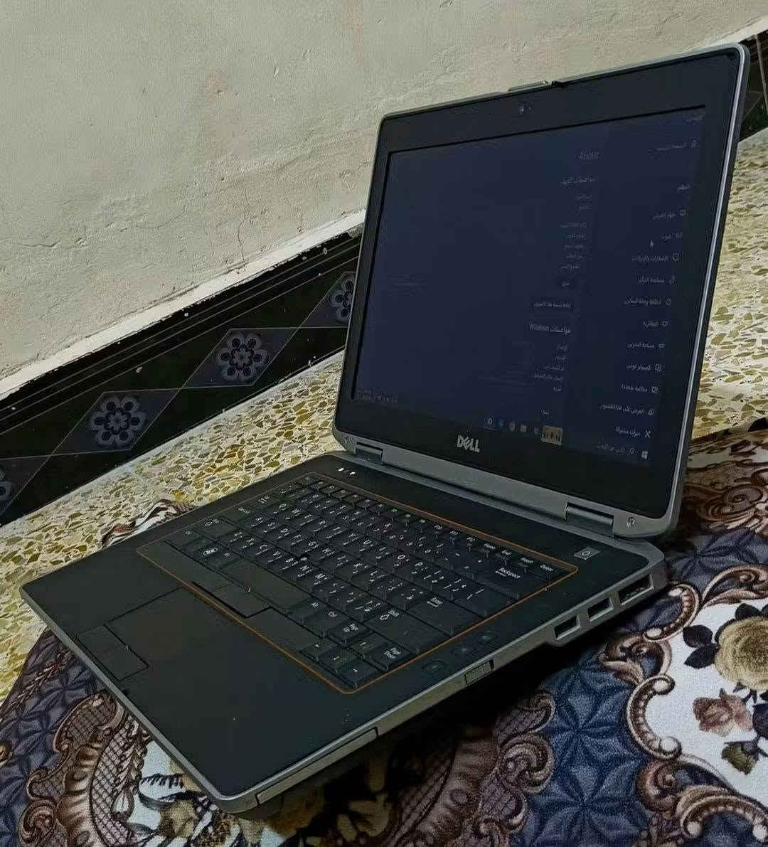 لابتوب نوع dell كور اي ٧ الجيل الثاني الهارد ٥٠٠ كيكا رام ٤ كيكا كارت الشاشة  ٤ كيكا حجم الشاشة ١٥ نظيفة سيدي ديفيدي لمزيد من المعلومات التواصل عبر الواتساب او الصفحة او الرقم الخاص بي ***********

نص مكتوب في الصور:
- Control Panel > System and Security > System Control Panel Home Device Manager Remote settings System protection Advanced system settings View basic information about your computer Windows edition Windows 10 Pro 2016 Microsoft Corporation. All rights reserved. System Processor: Intel(R) Core(TM) i7-2760QM CPU @ 2.40GHz 2.40 GHz Installed memory (RAM): 4.00 GB (3.88 GB usable) System type: 64-bit Operating System, x64-based processor Pen and Touch: No Pen or Touch Input is available for this Display Computer name, domain, and workgroup settings Computer name: DESKTOP-45M6B8K Full computer name: DESKTOP-45M6B8K Computer description: Workgroup: WORKGROUP Windows activation Connect to the Internet to activate Windows. Read the Microsoft Software License Terms Product ID: 00330-80000-00000-AA034