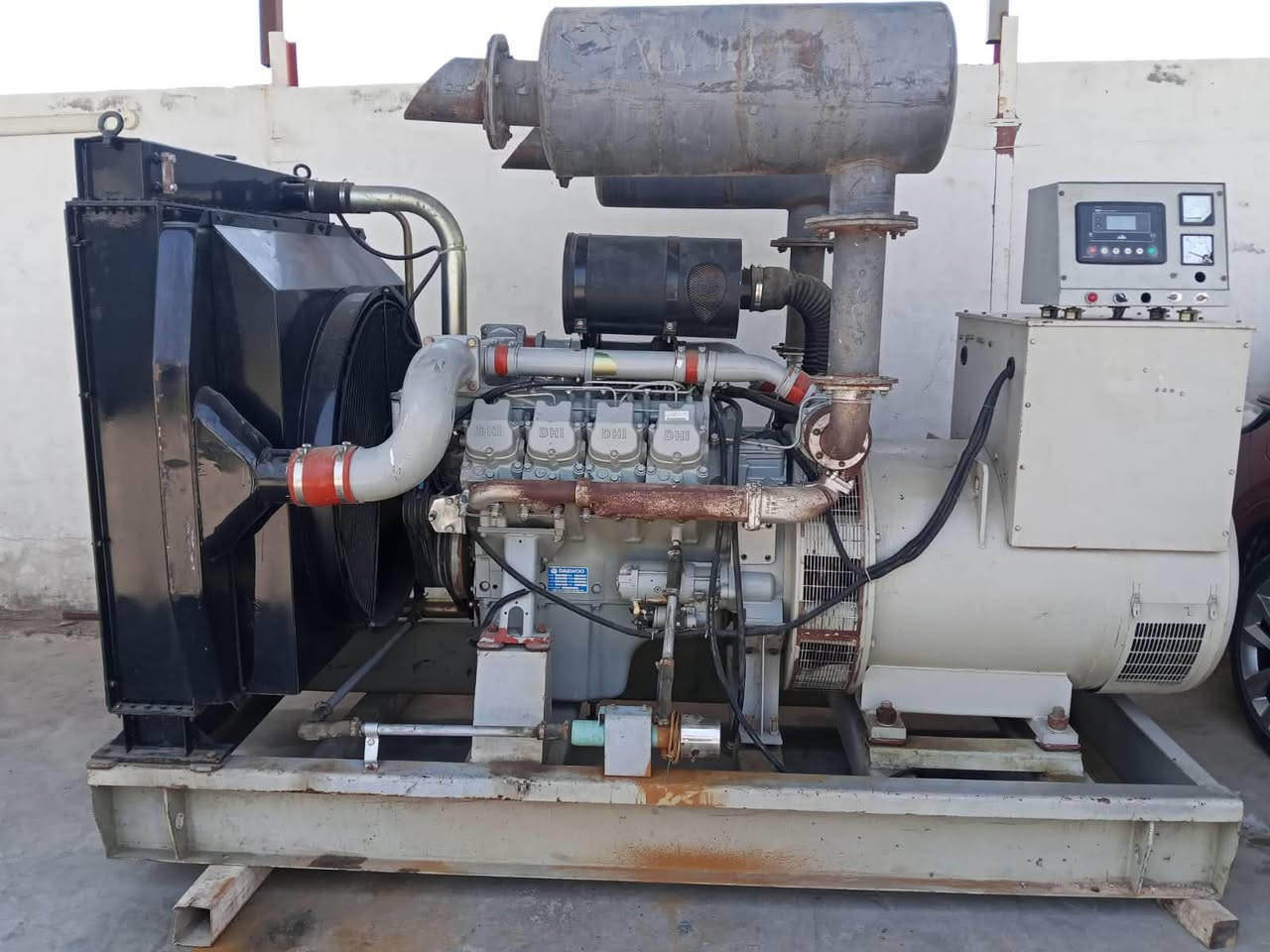 السلام عليكم
للبيع مولد نوع دايو كوري اصلي شاصي بدون كاتم وارد كوري وليس وارد صيني 
محرك 8 سلندر دبل سوبر دبل راديتر نحاس راديتر كبير بمب جويتر تعويض ذاتي 
توليد مارثون امريكي 450كيفي بلادي 
المولد اخو الزيرو مشروط من الفتح والتبخير والتنقيص والصبغ جديد بمعنى الكلام بشرط الحمل 
منضومة الحماية برودكشن نوع دبسي فول اوتوماتيك اطفاء وتشغيل ذاتي 
للأستفسار//*********** مهيمن
العنوان/بابل-متوفر توصيل الى جميع المحافظات
