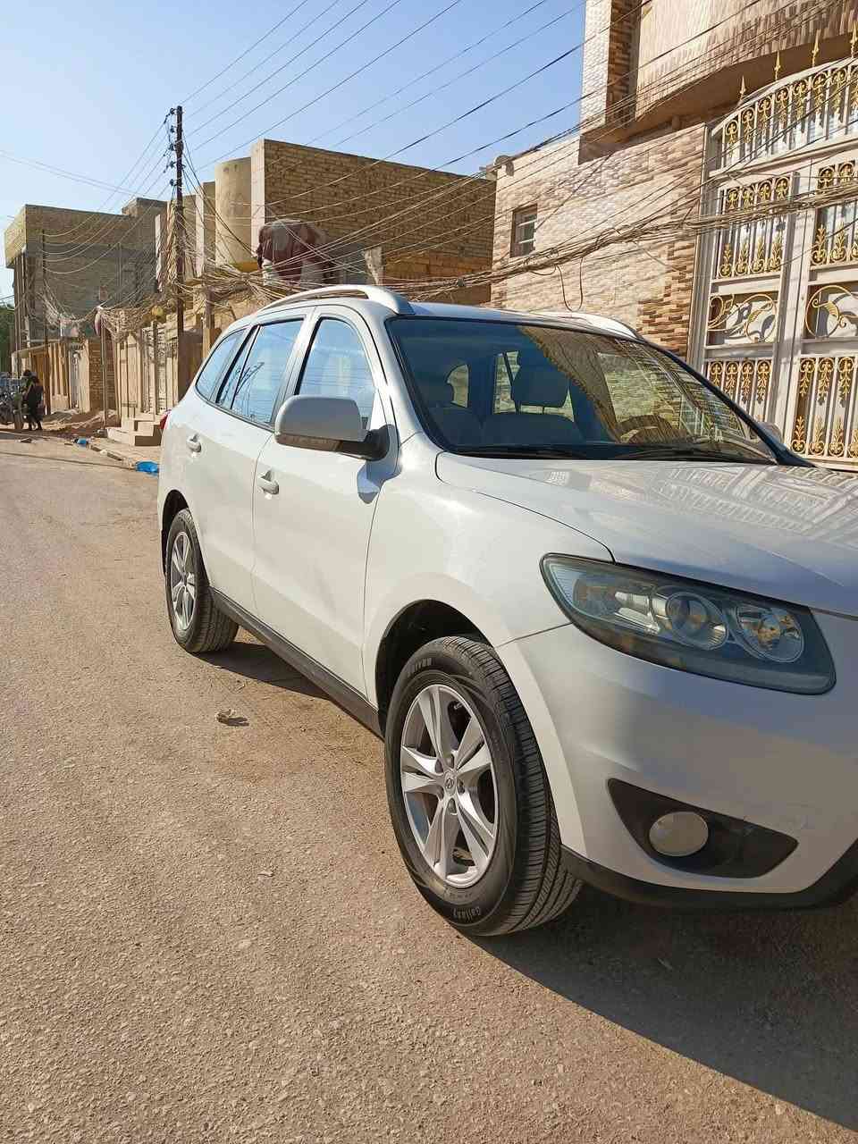 سلام عليكم
سنتافي موديل 2010 للبيع فول مواصفات عدا البصمه فتحه سقف كشن كهربائي تحكمات ستيرن جهتين تبريد 3 قطع ثلج مكفوله من الصبغ و الضربه عدا بارد قليل محرك 2400 ماشيه 159 رقم اربيل انكليزي المكان نجف 

الرقم : ***********

سعر : 125
