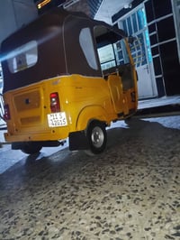 تك تك • ٢٢ • بغداد العبيدي