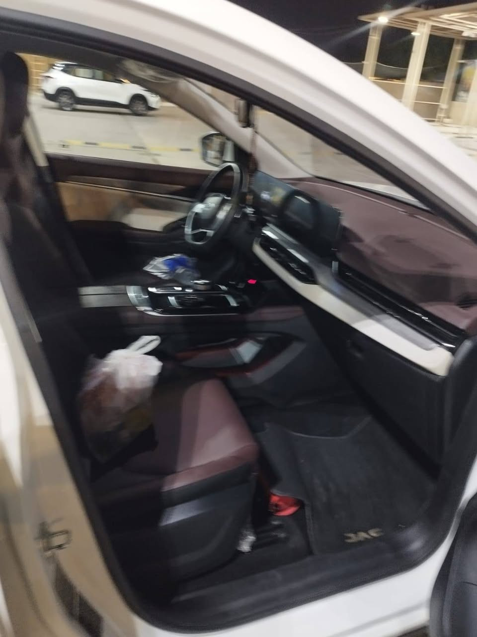 السلام عليكم
جاك Js6 2024 Jac  ماشية 2900 كيلو متر فول مواصفات استلام من الشركة على ايدنا رقم بغداد حرة باسمنا تحويل مباشر ضمان على السيارة ستة سنوات ٢٠٠ الف كيلو على الكير والمحرك
المواصفات
[  ]  بانوراما
[  ]  بصمة تشغيل وفتح ابواب
[  ]  داخل جلد لونين اصلي
[  ]  اربع كاميرات ٣٦٠ درجة
[  ]  حساس خلفي
[  ]  تشغيل عن بعد
[  ]  المقاعد الامامية كهرباء
[  ]  مقعد السائق ذاكرة ٣ حركات
[  ]  المقاعد الامامية تدفئة
[  ]  مانع انزلاق
[  ]  تحديد مسار
[  ]  كروز سرعة
[  ]  اوتو هولد
[  ]  نقطة عمياء بالمرايا الجانبية
[  ]  هاندبريك بصمة
[  ]  لدات كامل نهاري
[  ]  لايت الامامي والخلفي زينون
[  ]  ثلاجة داخلية
[  ]  شفتات بالاستيرن
[  ]  شاشة كار بلي
[  ]  شاحن موبايل واير ليس
[  ]  انارة داخلية سبعة الوان
[  ]  شعار السيارة عند فتح الأبواب
[  ]  حجم المحرك ١٥٠٠ تيربو اربع سلندر
[  ]  ماشية السيارة ٢٠٠٠ كيلو حقيقي
[  ]  صندوق السيارة كهرباء وذكي يفتح عند الاقتراب من السيارة
[  ]  سعر السيارة  26 مليون  دينار وبيها مجال انشاءالله
[  ]  للاتصال ***********
[  ]  مكان السيارة بغداد الغدير
