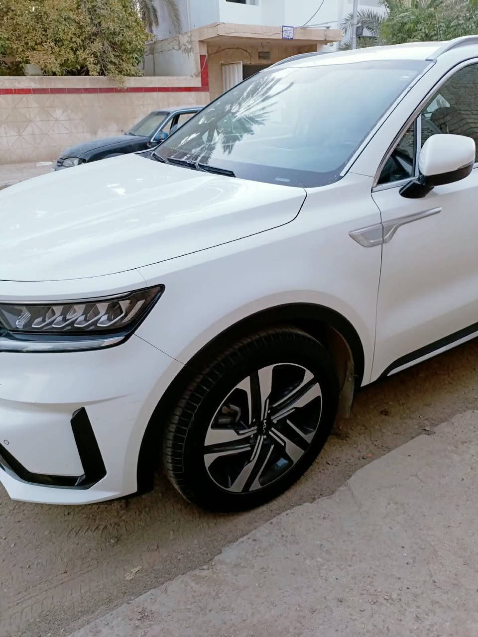 السلام عليكم ادمن وافق بلا زحمه مستعجل جداً ، سورنتو للبيع موديل 22 ماشيه 47 الف اربعه سلندر سبعه راكب مكفوله فول مواصفات رقم اربيل انكليزي سنوية لحد 2027 مالک مالتها موجود سعره 205 وبيه مجال بسيط کلش موقعها الديوانية 

رقم الهاتف:

***********

المواصفات : 

الكاميرا الخلفية

صندوق كهربائي

التحكم على المنحدرات

بصمة

مرايا جانبية كهربائية

نوافذ كهربائية

شاشة

مقاعد كهربائية

مصابيح زينون الأمامية

المصابيح الأمامية ليد

مانع الانزلاق

إنارة محيطية

التشغيل عن بعد

ABS

مقاعد الصف الثالث

شاحن لاسلكي

ستائر خلفية

كشافات ضباب

وضع القيادة

نظام نظام مانع السرقة

حساسات ضغط الإطارات

قفل الأمان للأطفال

نظام التحكم الصوتي

حساسات اماميه وخلفي 

3 قطع تبريد 

حساس ضغظ الاطارات 

ترحيب عند الاقتراب
