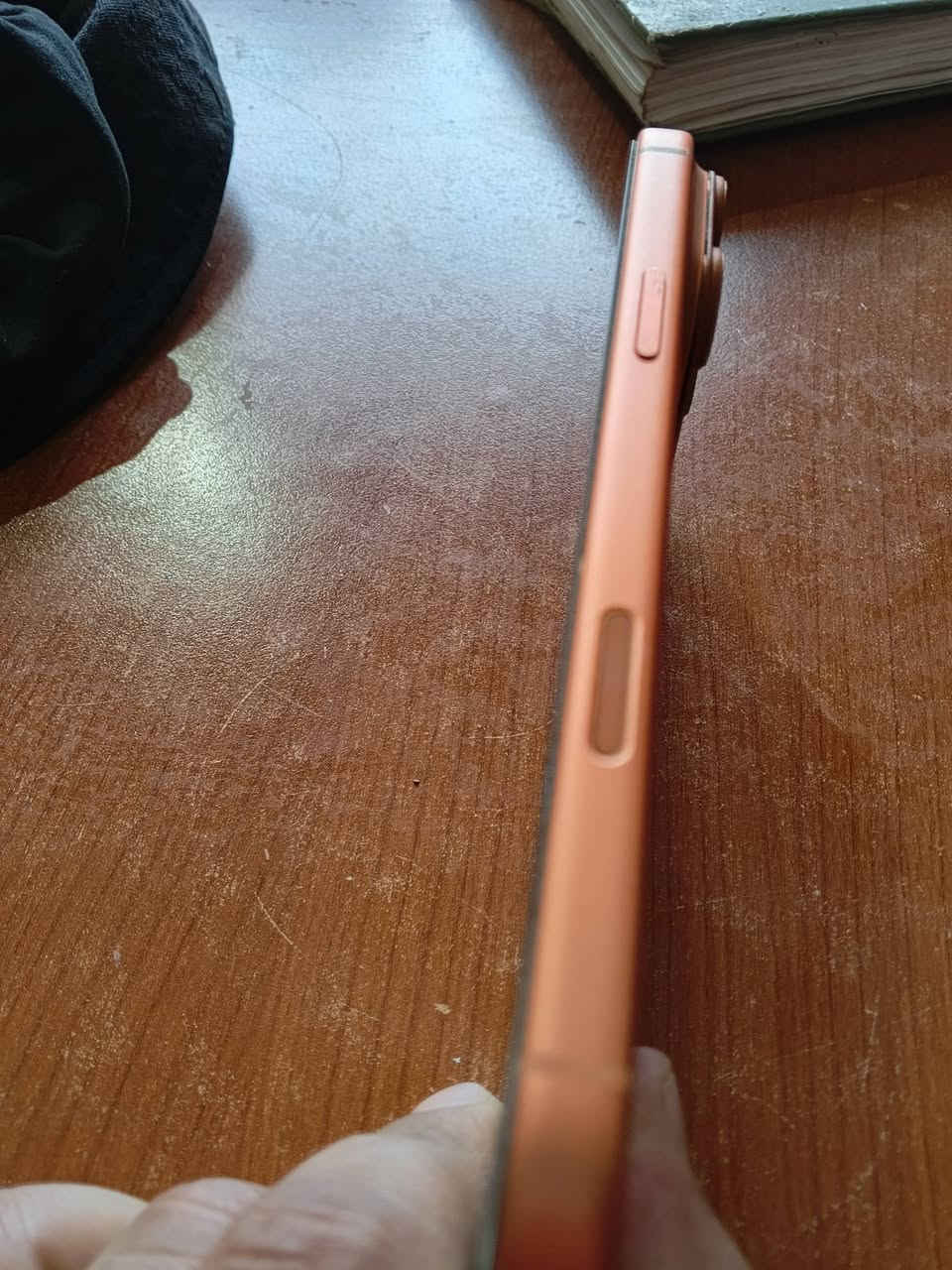 📱 للبيع iPhone 17 Pro Max
🔹 نسخة الشرق الأوسط
🔹 خط واحد
🔹 مستخدم لمدة 4 أشهر فقط
🔹 عدد دورات البطارية: 112 دورة
🔹 الجهاز نظيف جدًا وخالٍ من الخدوش والأعطال
🔹 جميع الملحقات الأصلية متوفرة

💰 السعر: 1,850,000 دينار عراقي

📞 للتواصل: ***********
مكلف بالنشر ماموجود ماسنجر التواصل ع الرقم
