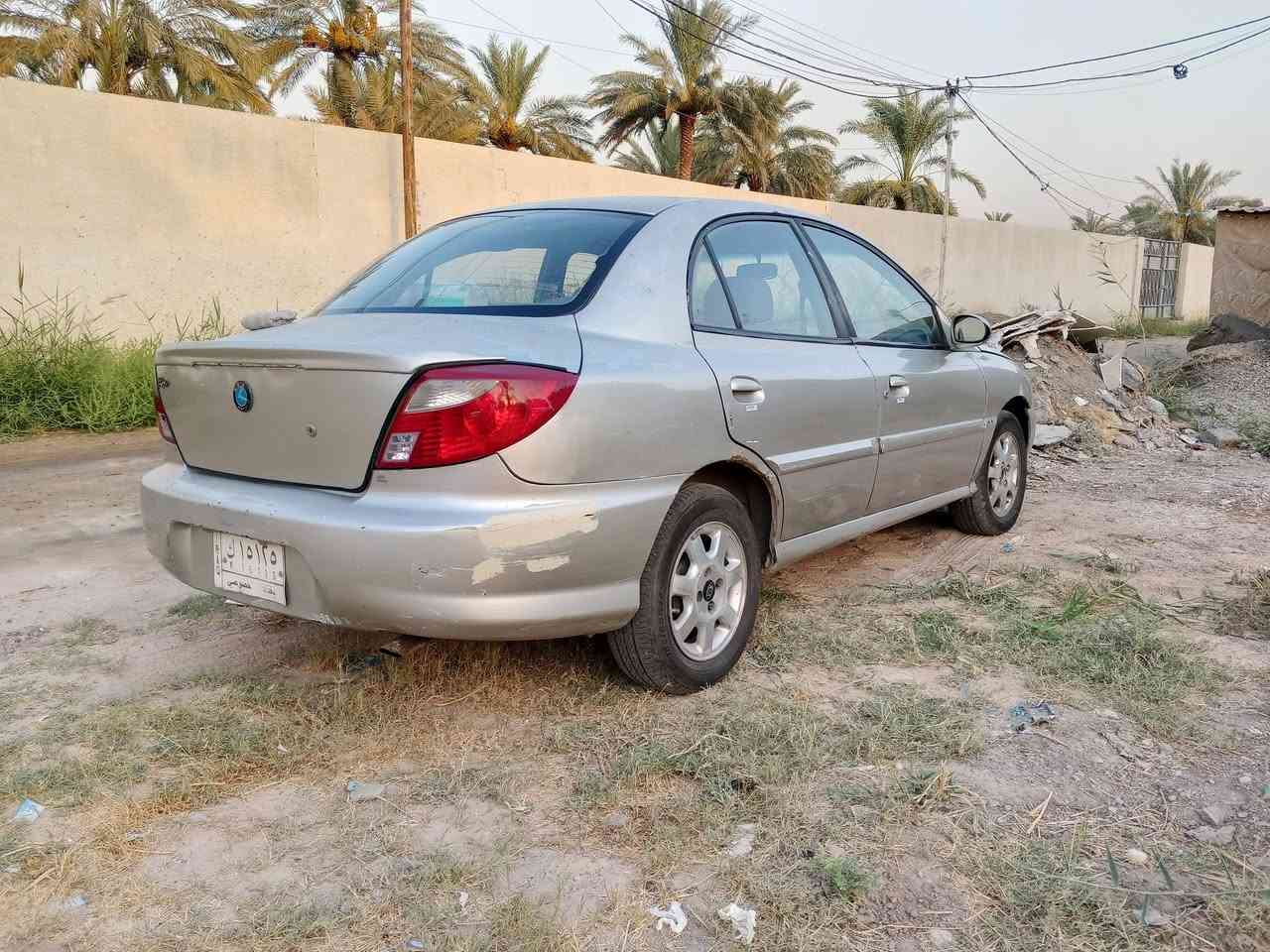 السلام عليكم كيا ريو موديل2000 كير اوتماتيك مكينة1400 دواخل نظيفة والخارج مثل ماتشوف مكينة نظيفة والكير مبدل قبل شهر تقريبأ المشط تعبان يتصلح او يتبدل ماعرف تجي وتشوف بعينك مكاني بغداد
 السعر33 
هذا رقمي***********
