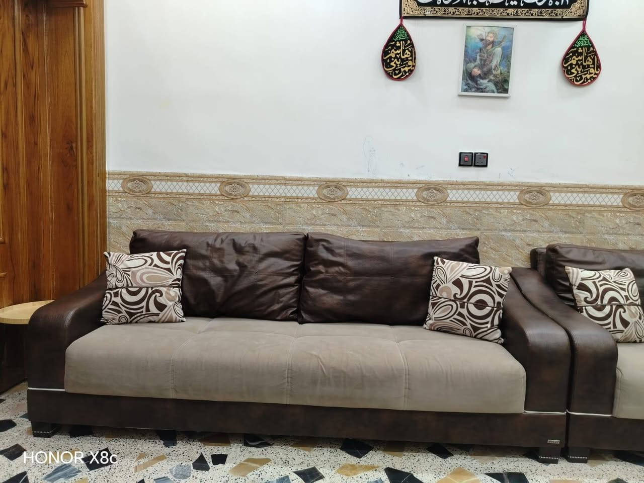 تخم قنفات مثل ماواضح  بالصوره  للبيع الاستفسار اكثرعلى هذا الرقم ***********
