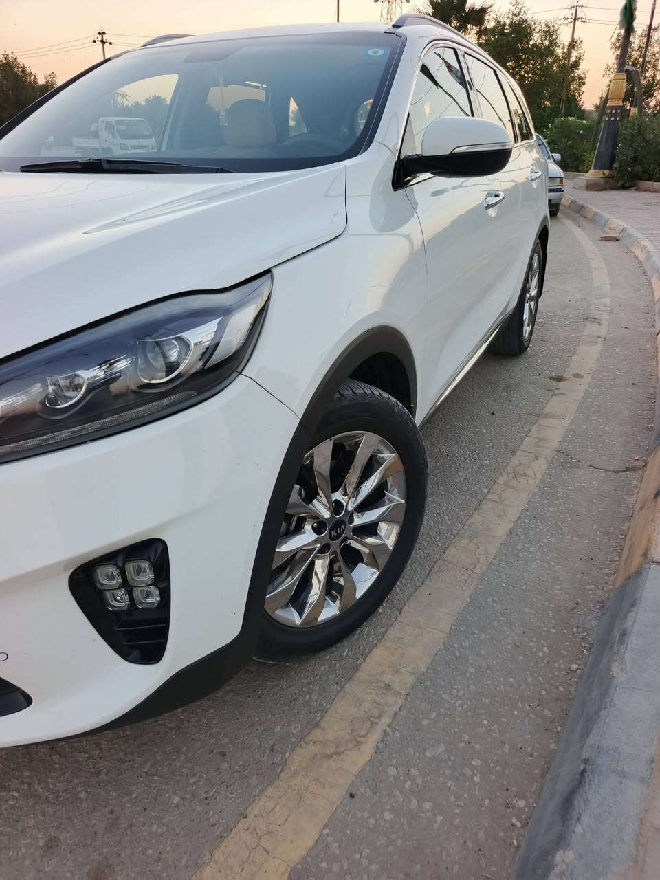 كيا سورنتو 2019
كفاله عامه 
الدعاميات كفاله 

رقم بغداد الجديد هزه جديده

تحويل مباشر                

مواصفات 

✅حجم محرك 6سلندر كفاله

✅تحكم ستيرن 

✅كروز سرعه (تحكم سرعه بالستيرن) 

✅شاشه بلاديه لمس  

✅شاشه ترحيب (((( اريل نفكيشن))))

✅يدات نيكل بلادي 

✅ منظومه زنون بلادية 

✅لدات امامي خلفي                    

✅علامه سورنتو بالدوسه
 
✅مري جانبيه شفط كهربائي 

✅كشنات مخمل بلادي 

✅بصمه تشغيل +بصمه ابواب 

✅أشاره ترحيب باليدات عند الاقتراب 

✅كشنات كهرباء عدد 2/

✅حساسات امامي وخلفي 

✅لايت ثلاث عدسات بلادي 

✅انظمه قيادة عدد 4.                  ((كامرة +شاشة)) 

✅ 3قطع تبريد 

✅سبعه راكب ((

✅صندوق كهربائي 

✅عدادالكتروني مو عادي))) /////نضام جي بي اس ///////

✅قماره حديد 

✅بردات خلفيه بلادي 

✅جام اتو +حاكيه بلوتوث 

✅ويل ستيل حجم 19 (((سايد بريك دكمه)))

✅شحن واير ليس () ((((بطاريه جديده))))

✅  +بصمات عدد2

✅محرك كير كفاله عامه شرط من كلشي 

✅سياره جديده بمعنى الكلمه واحله من الصور 

✅ اعتذر عن مراوس فقط بيع 

✅صدر شركه مامبدل شي كفاله ✅

✅سياره جديده ربع ماتصرف

السعر  235 وبيها مجال 

العنوان بابل الكفل //  للاستفسار 

‏‪***********‬‏
‏‪***********‬‏
