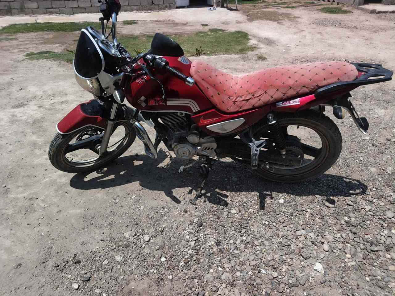 سلام عليكم مزت البيع موديل ٢٠١٨ محرك ٢٠٠ سعر ٧٥٠ وبيه مجال مكان دجيل ***********
@
