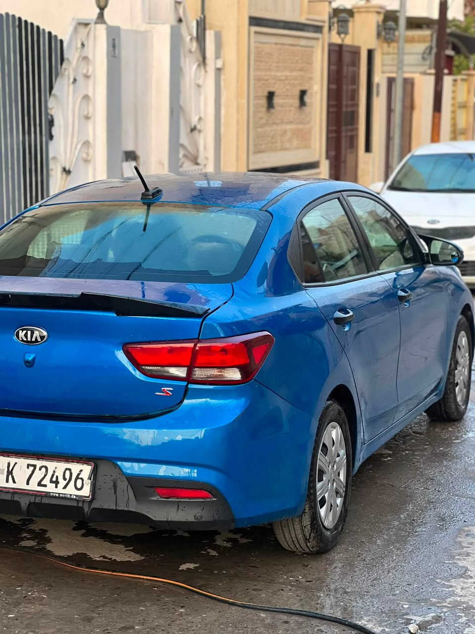 كيا ريو 2021 – فئة S🚗
🔹 محرك 1.6دوش
🔹 قير CVT
🔹 ماشية 92 ألف ميل
🔹 مواصفات S
🔹 كار بلاي 📱
🔹 تحكمات ستيرن
🔹 جنوط أصلية
🔹 لون أزرق  🔵
🔹 صندوق مصبوغ
🔹 السيارة جاهزة 
مكاني موصل 
السيارة رقم اربيل باسمي
السعر 112 
📞 للاستفسار والتواصل: 

***********
