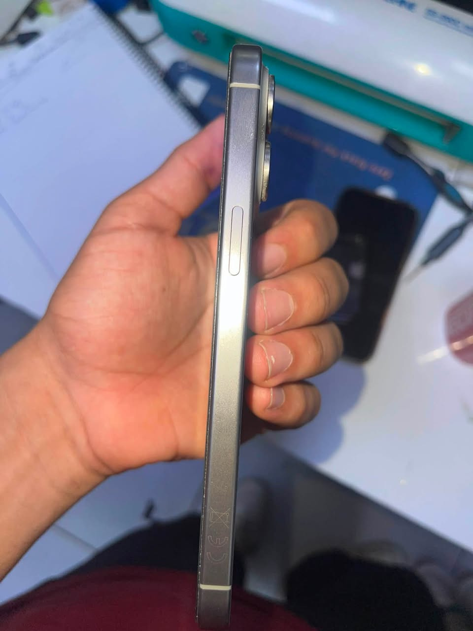 ايفون 15 pro max ذاكره 512
بطاريه 85 كلشي ممبدل بي ولا مشخوط شخطه وحده   السعر  مليون و ميه و بي مجال قليل 
***********
