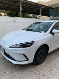 للبيع  byd سيل 5 2025 بلكن هايبرد تمشيك 2100 بلتفويله بطاريه 55  مكفول...