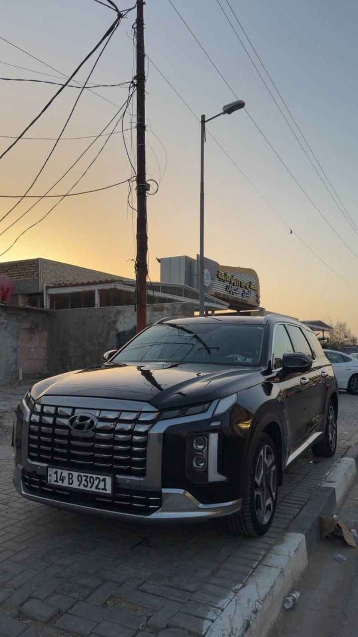 ارخص هونداي بالسايد بالعراق بهاي النضافة 
هونداي بالسايد فول مواصفات وارد امريكي 
((الحادث سطحي جاملغ مصبوغ  والبنيد مبدل نفس الون مابي شي فقط تبدل ))

 ايرباكات السياراة كلها سليمة وما طاكة وصور الحادث بالمنشور
***********

‎السيارة مزوعه مواصفات ((داخل لون اوف وايت))

 لمتدد موديل 2023 ماشية 33 الف مايل بعدها زيرو  
الون اسود سيارة بردات بلادي فول مواصفات كشنات كهرباء جميعها حته الاخيره 
كشنات منفصل vip
تبريد وتدفيه بالكشنات امامي خلفي سياره زواع بالمواصفات

السعر 250 ورقه وبيها مجال 

مواصفات سيارة 

1-دبل بانوراما 

2-كشنات تدفئه تبريد امامي خلفي

 3-كشنات جلد لون اوف وايت ابيض

 4- 7 راكب vip منفصل  

5-كشنات خزن كهربائي 

6- نظام صوت متكامل (10) سماعات من Harman Kardon

7-ستيرن تدفئه + هزاز ستيرن 

8-شفتات ستيرن مع تحكمات كاملة 

9-شاشه دجيتال الكتروني 

10-داتا شو 

11-خمسة كامرات 360 درجة

12-كامرة دواره 

13-كامرة بالمري 

14-لايتات زينون 

15-لد خلفي 

16-اشارة بالمري 

17-بصمة 

18-بصمة ابواب 

19-سايد بريك كهربائيّ 

20-صندوق كهربائي ( بصمة ) 

21-نظام المنحدرات  

22-بردات خلفي 

23-محرك 6سلندر 3.8L 

24-تشغيل عن بعد و دخول ذكي 

25-اوتو هولد 

26-توقف ذكي 

27-مثبت سرعة مع مثبت مسارات 

28-تحديد مسارات متكامل مع قيادة ذاتية 

29-رادارات امامي خلفي جانبي 

30-حساسات امامي خلفي جانبي 

31-شحن وايرليس لجميع المقاعد الامامية والخلفية

32-التبريد مركزي 3 قطع 

33-اوتو Stop ✋🏻

34-المرايا الجانبية قلاب عند الرجوع للخلف 

-رقمها بصرة بأسمي تحويل مباشر  

-وبعد بيها هواي مواصفات ما تخلص ابد 

السيارة ما شامة العادي ابد كله محسن ودهن افضل نوعية 

الحادث خفيف كلش جاملغ وبنيده مبدل نفس لون بلادي .                                                                                                                                                             

السعر 250 ورقه وبيها مجال

الاتصال : ***********.
