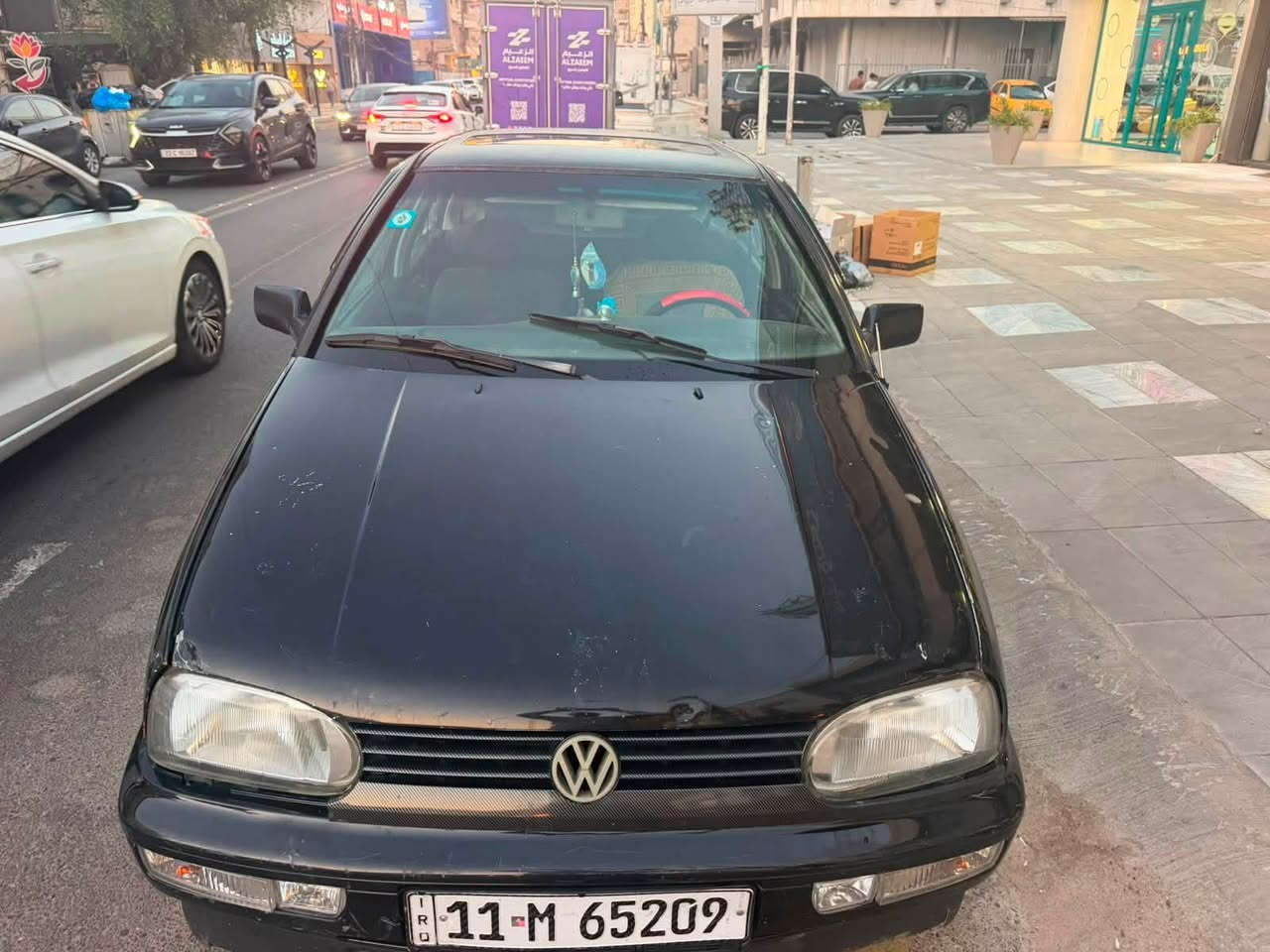 كولف 1993 بغداد للبيع
محرك 1800
مكان السياره بغداد 
السعر 3.500$ 
هاتف :***********
