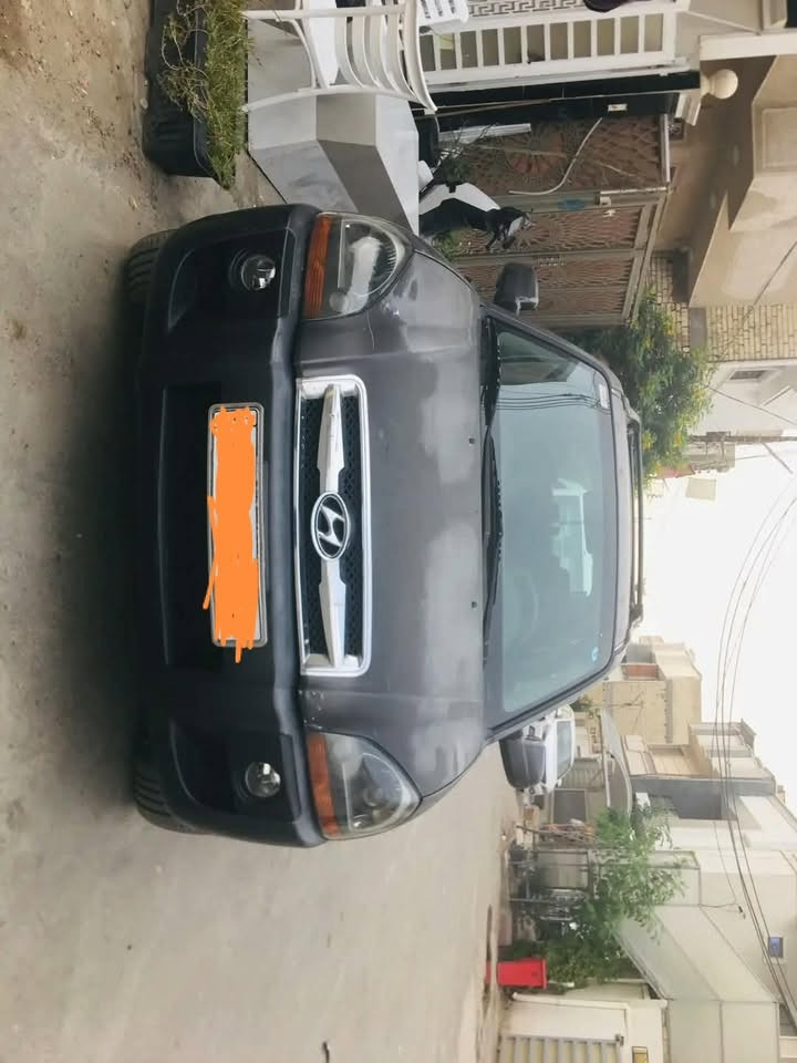 توسان ٢٠٠٧ • محرك ٢٧٠٠ • رقم بغداد