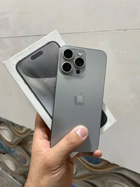 ايفون ١٥ برو ماكس • ٢٥٦ • الشعب