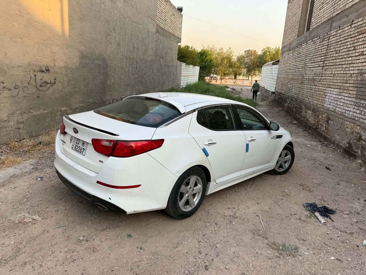 اوبتما أمريكي 2400 جئ دي اي بيها قطعتين موديل 15 للتواصل ***********. سعرها 98 وبيها مجال بسيط
