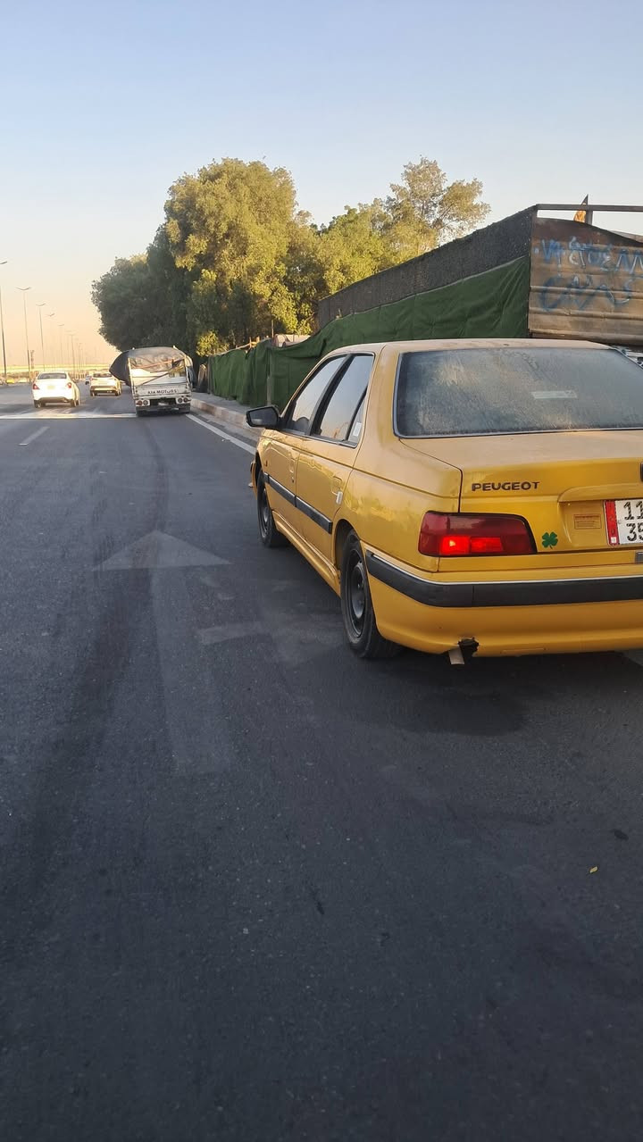 سلام عليكم البيع بيجو بارص موديل 15 مكفوله كفالة عامه كير ومكينه مكفولات تبريد ثلج صدر امامي خلفي جديد هيئة غرامات صفر السعر 45 وبيه مجال رجاء المو شراي لا يتصل بكاني بغداد رقمي ***********
