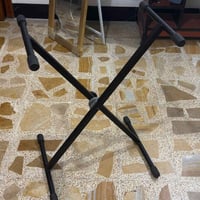 ستاند حرف X • حديد ثقيل • موصل