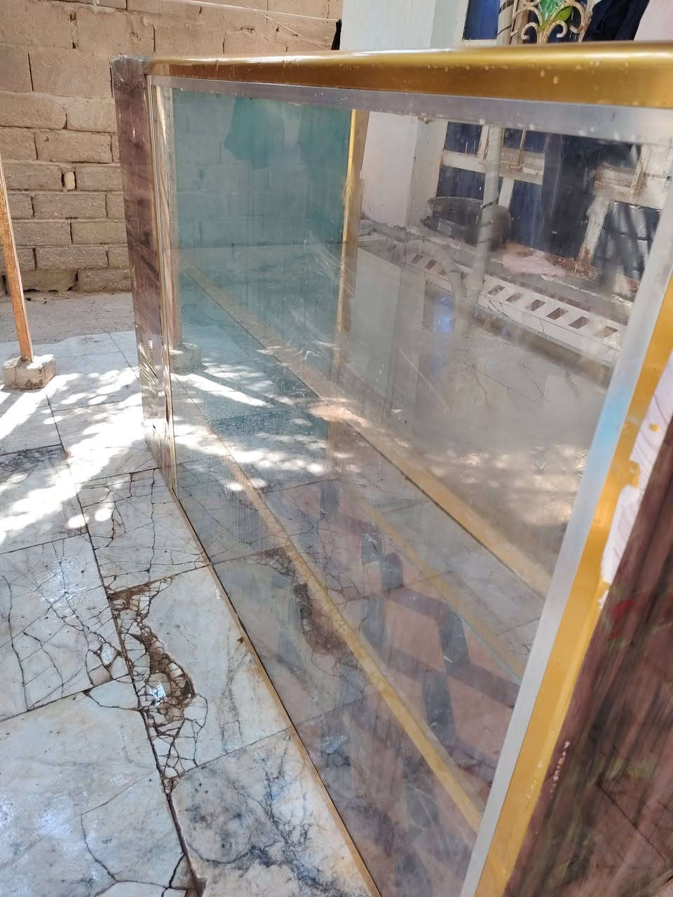 السلام عليكم جام خانه
السعر 125 وبي مجال 
***********
