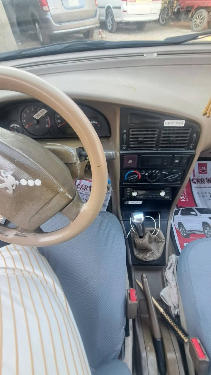 سلام عليكم بيجو 405موديل 13رقم بغداد بسمي جاهزه من كير محرك تبريد عضمته حلوه بيه قطعه وحده جاملغ الكدام مكاني نجف كوفه / ***********
