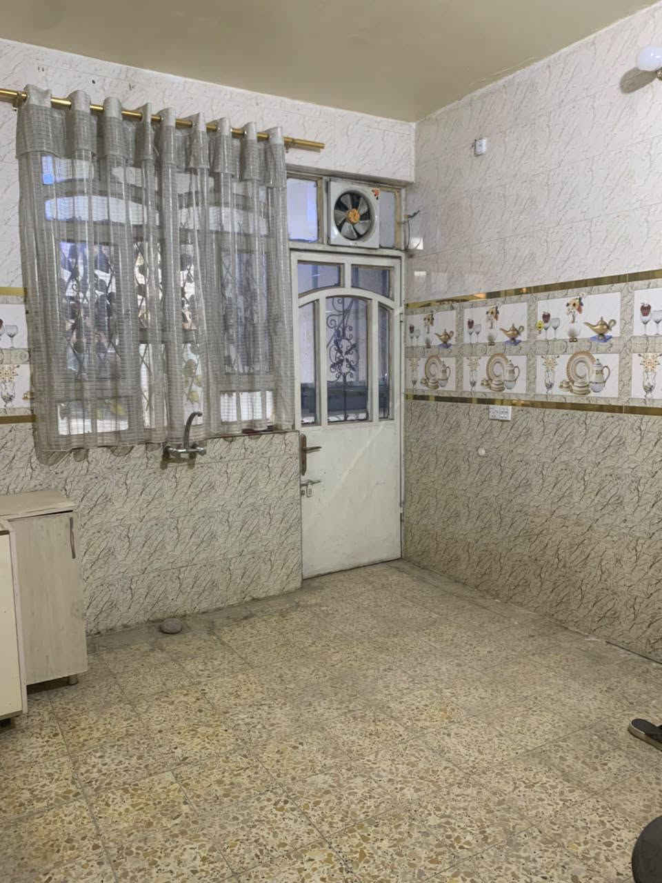 الانتصار • ١٥٠م • ٤غرف