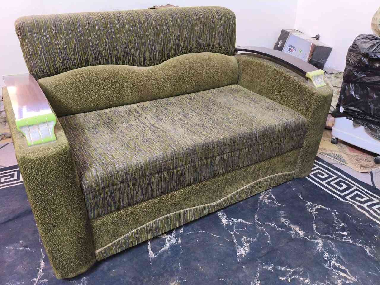 السلام عليكم تخم للبيع بس يرادله غسل تكمه وقوي حطاطه ب٢٥٠ وبي مجال ***********
