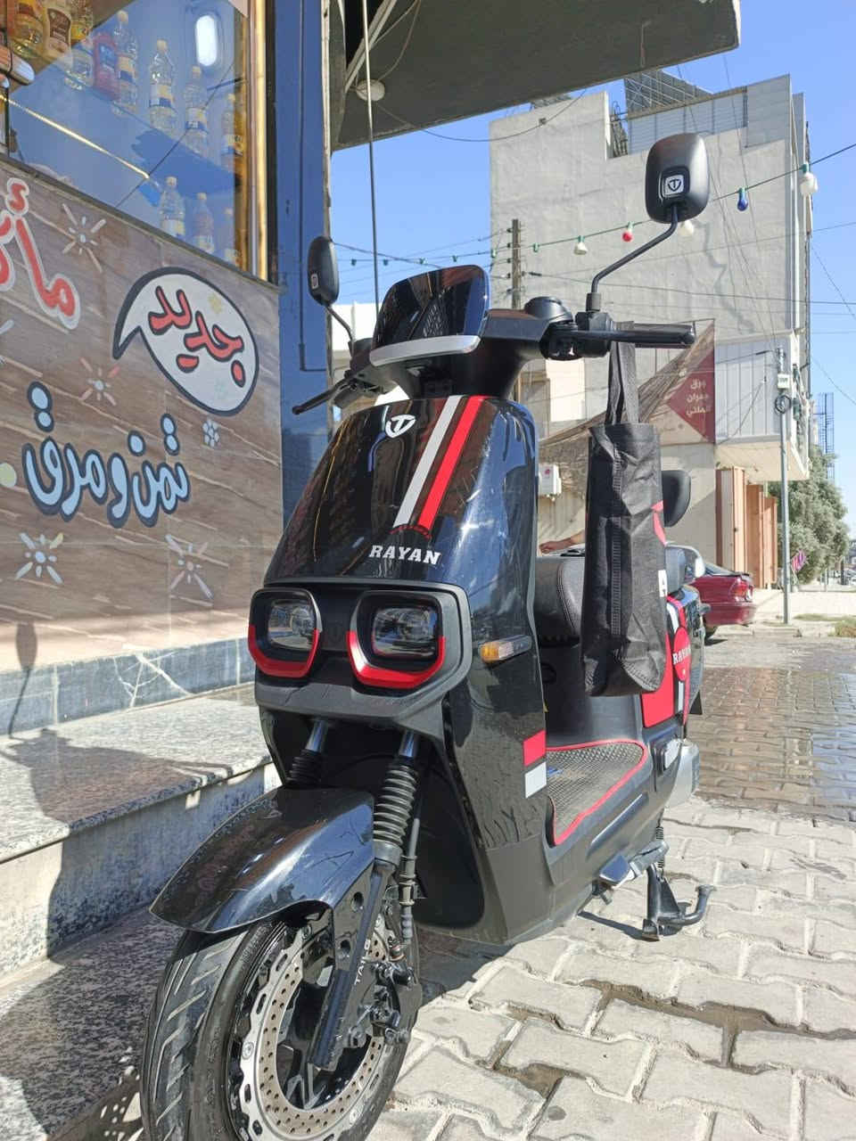 سلام عليكم الماطور للبيع اخو الزيرو شرط الفحص مثبت سرعة  ملف 1200 شحن ذاتي السعر المطلوب950الف ***********}***********
