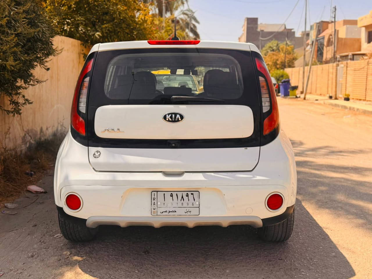 السلام عليكم
كيا سول 2019 وارد امريكي رقم بابل تحويل مباشر
محرك 2000
ضربتها جاملغ وشويه من البنيد + طخات بسيطه واضحه بالصور
نقصها فقط تبريد
السعر 115 وبيها مجال 
مكاني حله
***********

