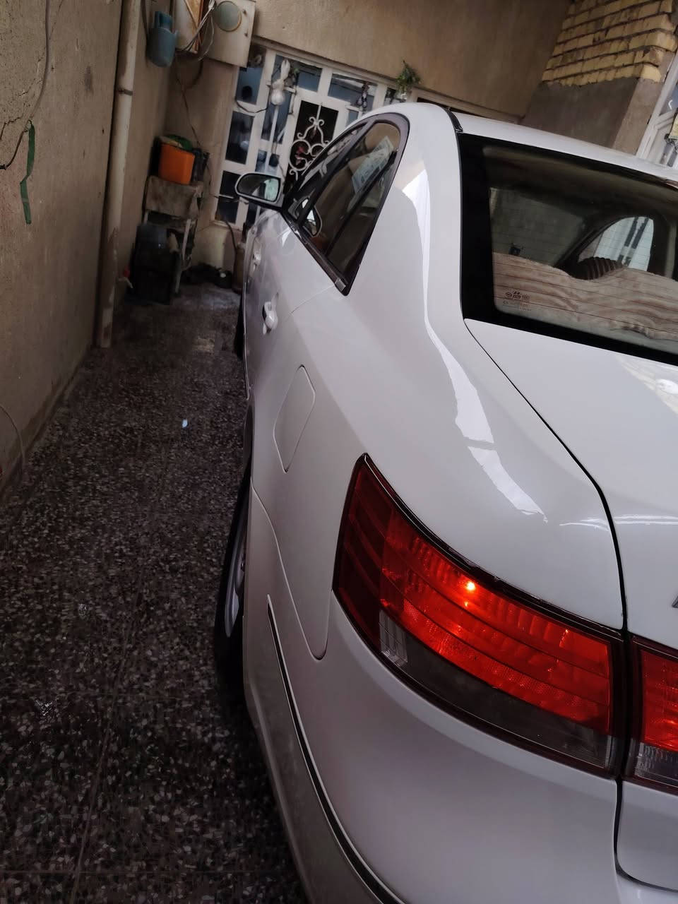 سوناته ٢٠٠٩ • مكينة ٢٤٠٠ • نجف