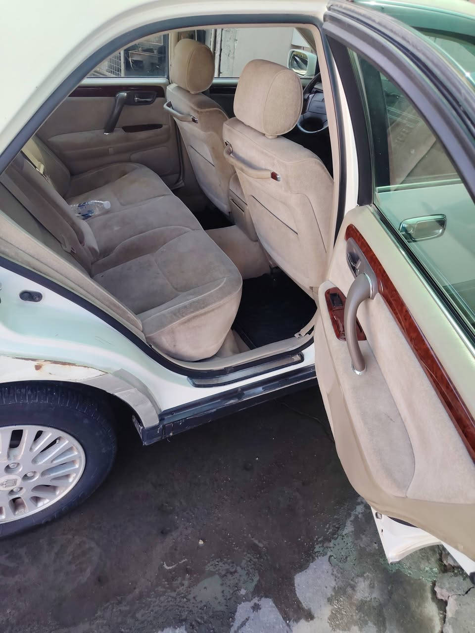 ملكه للبيع دكمتين مكينه vvt ***********
