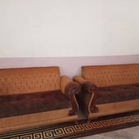 تخم • ميز • للبيع
