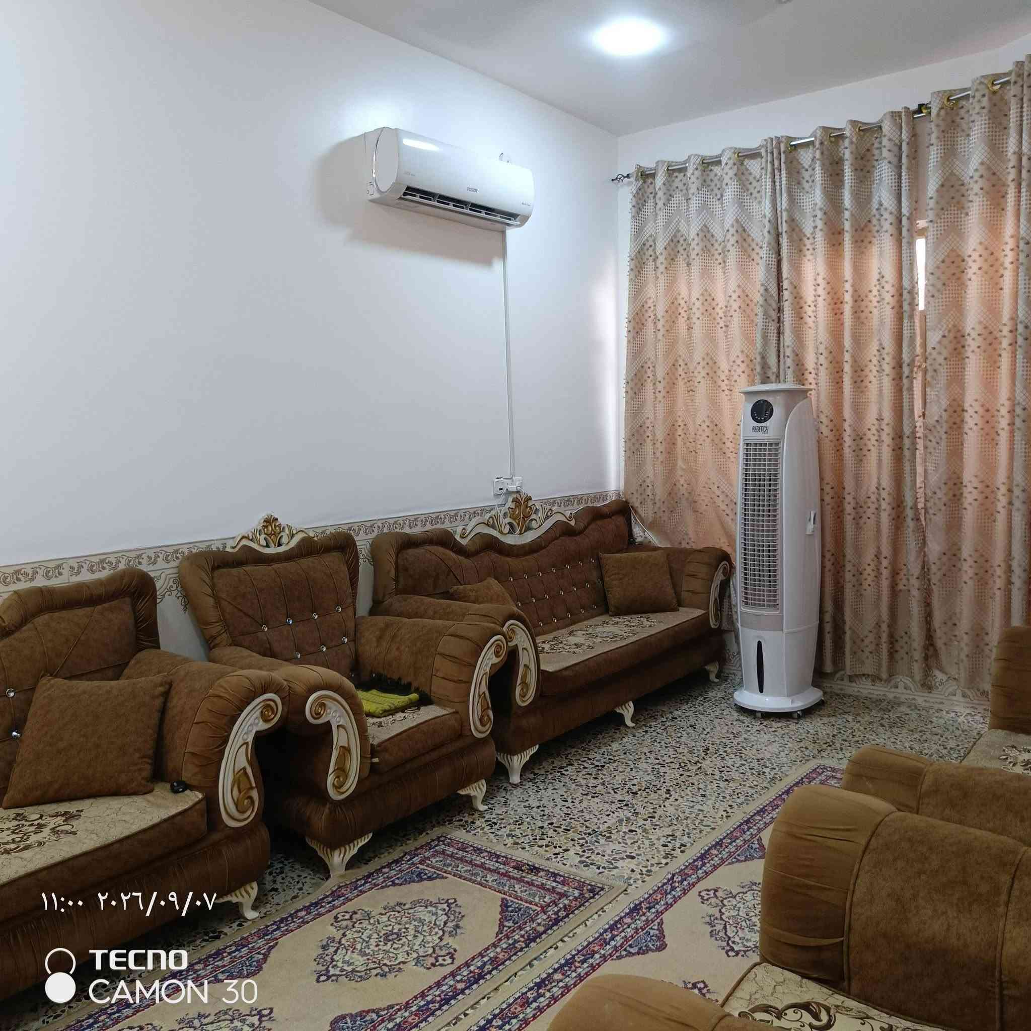 سلام عليكم بيت بل زعفرانيه المانه طابقين مساحه ١٢٥طابو صرف بيت بناء جديد 2025يتكون من ستقبال ومطبخ مفتوح عل صاله بي مطبخ حار وغرفه طابق الول ولطابق ثاني بي غرفتين وصحيات وصاله +بيتونه وصطحين رقم لقطعه ٩٣٧ لستفسار***********
